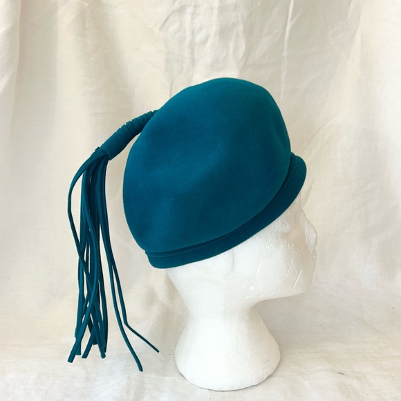 Vintage Fur Felt Hat in Teal Blue Green Colour - Picture 3 of 14
